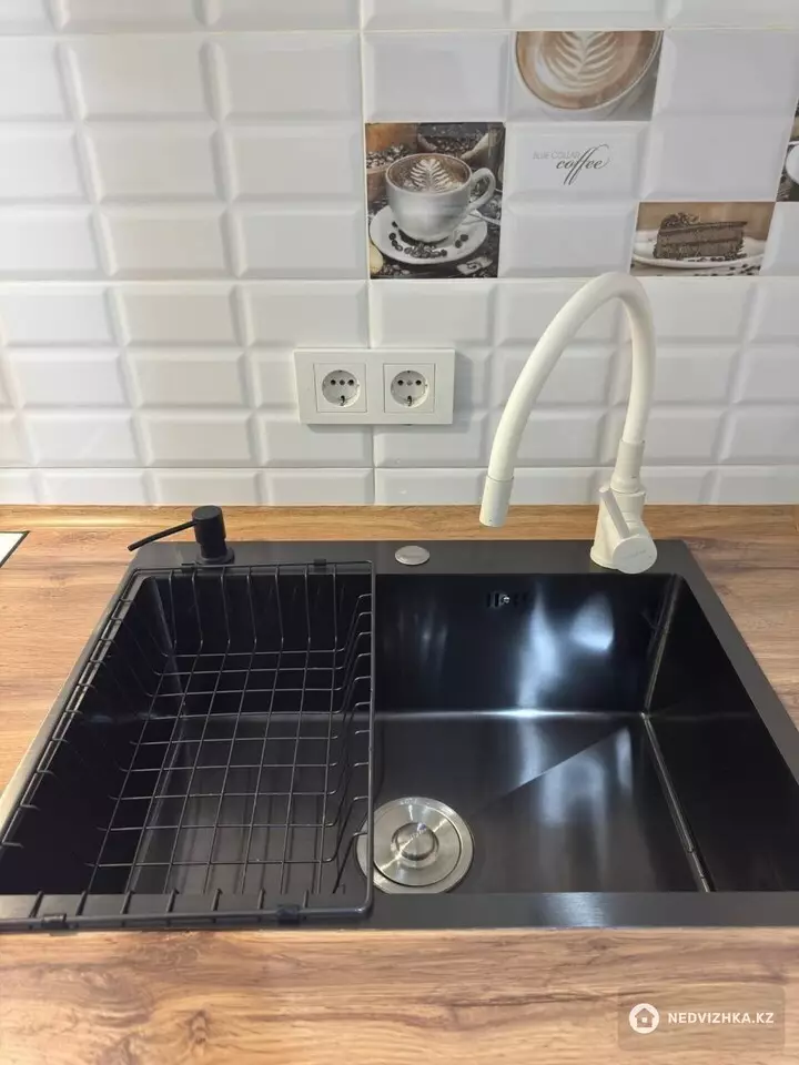 1-комнатная квартира, этаж 5 из 10, 30 м², На длительный срок, фотография 5