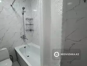1-комнатная квартира, этаж 5 из 10, 30 м², На длительный срок, миниатюра 12
