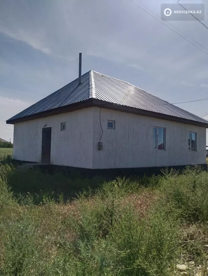 5-комнатный дом, 10 соток, 100 м²