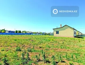 2-комнатный дом, 25 соток, 52 м²