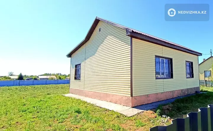 2-комнатный дом, 25 соток, 52 м², фотография 2