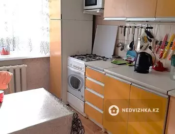 2-комнатная квартира, этаж 4 из 5, 50 м², миниатюра 7