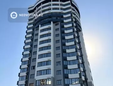 3-комнатная квартира, этаж 11 из 16, 64 м², миниатюра 1