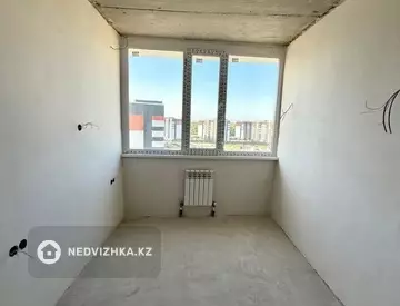 2-комнатная квартира, этаж 11 из 16, 43 м², миниатюра 8