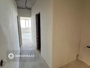 2-комнатная квартира, этаж 11 из 16, 43 м², миниатюра 10