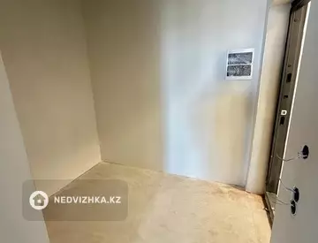 2-комнатная квартира, этаж 11 из 16, 43 м², миниатюра 11