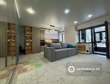 2-комнатная квартира, этаж 3 из 5, 50 м²