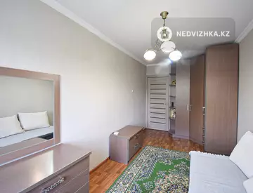 3-комнатная квартира, этаж 5 из 5, 62 м², миниатюра 3