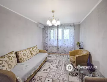 3-комнатная квартира, этаж 5 из 5, 62 м², миниатюра 2