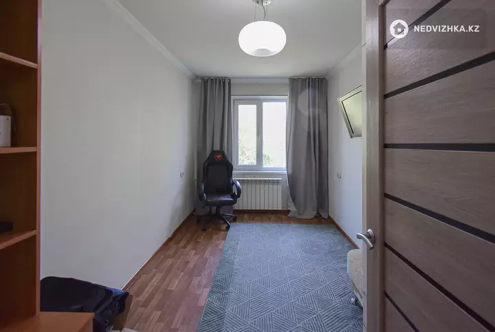 3-комнатная квартира, этаж 5 из 5, 62 м², фотография 5