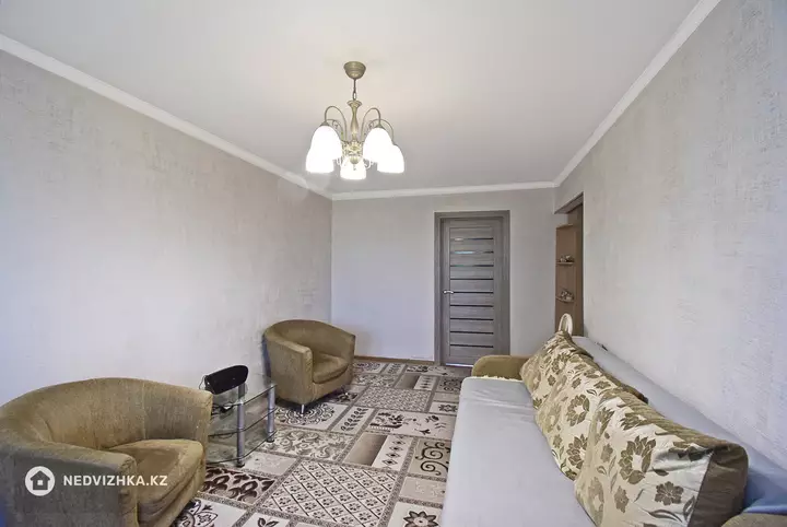 3-комнатная квартира, этаж 5 из 5, 62 м², фотография 4
