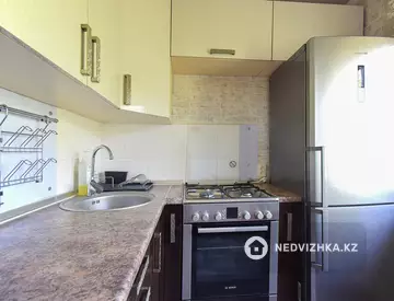 3-комнатная квартира, этаж 5 из 5, 62 м², миниатюра 10