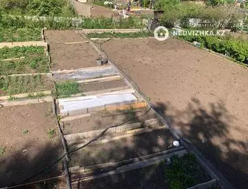 2-комнатная дача, 6 соток, 10 м²