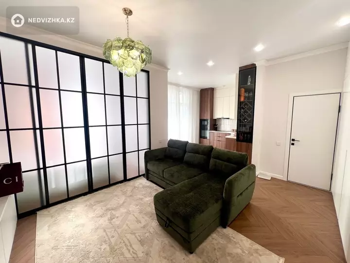 2-комнатная квартира, этаж 8 из 12, 46 м², фотография 4