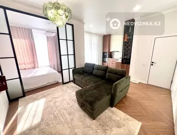 2-комнатная квартира, этаж 8 из 12, 46 м², миниатюра 1