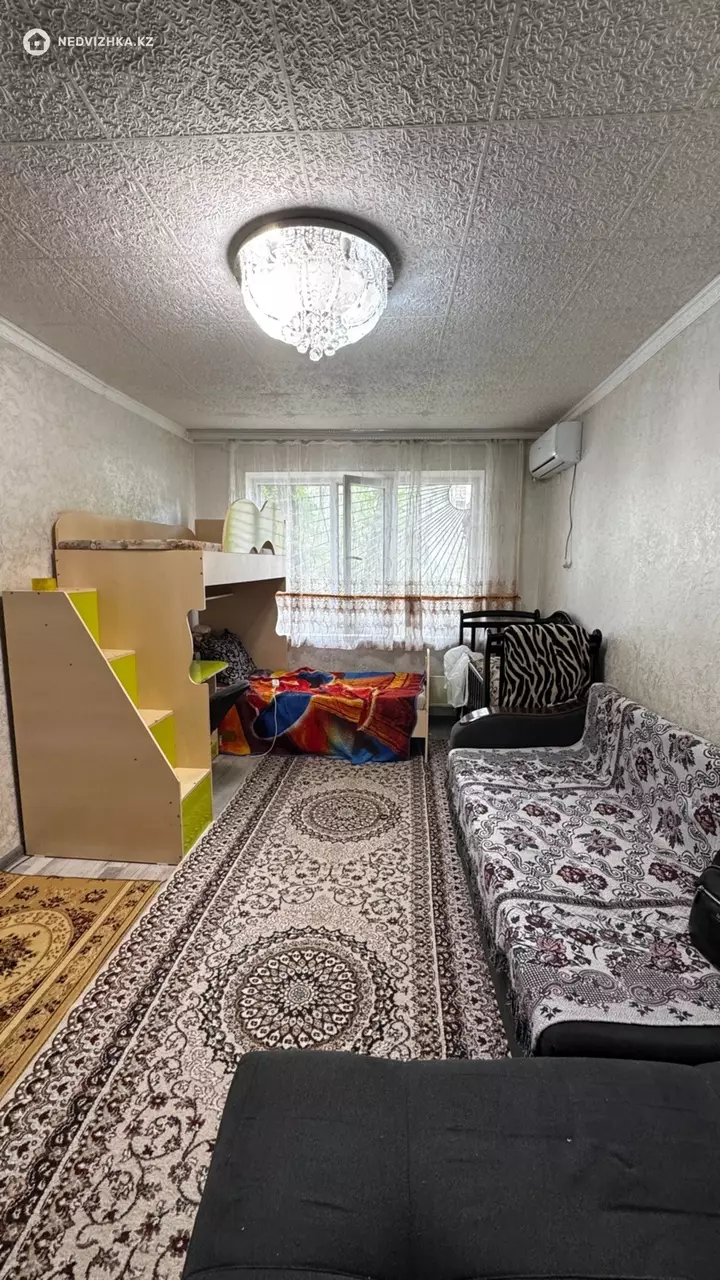 1-комнатная квартира, этаж 1 из 5, 31 м²