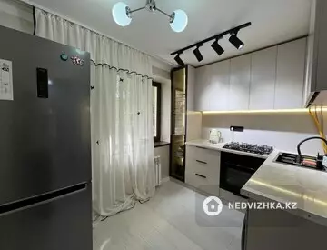 1-комнатная квартира, этаж 2 из 3, 40 м², миниатюра 6