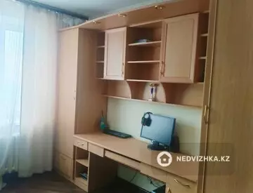 3-комнатная квартира, этаж 3 из 10, 65 м², миниатюра 11