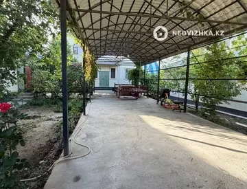 6-комнатный дом, 8 соток, 220 м², миниатюра 1