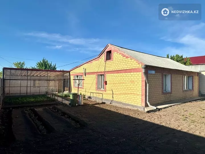 4-комнатный дом, 8 соток, 90 м²