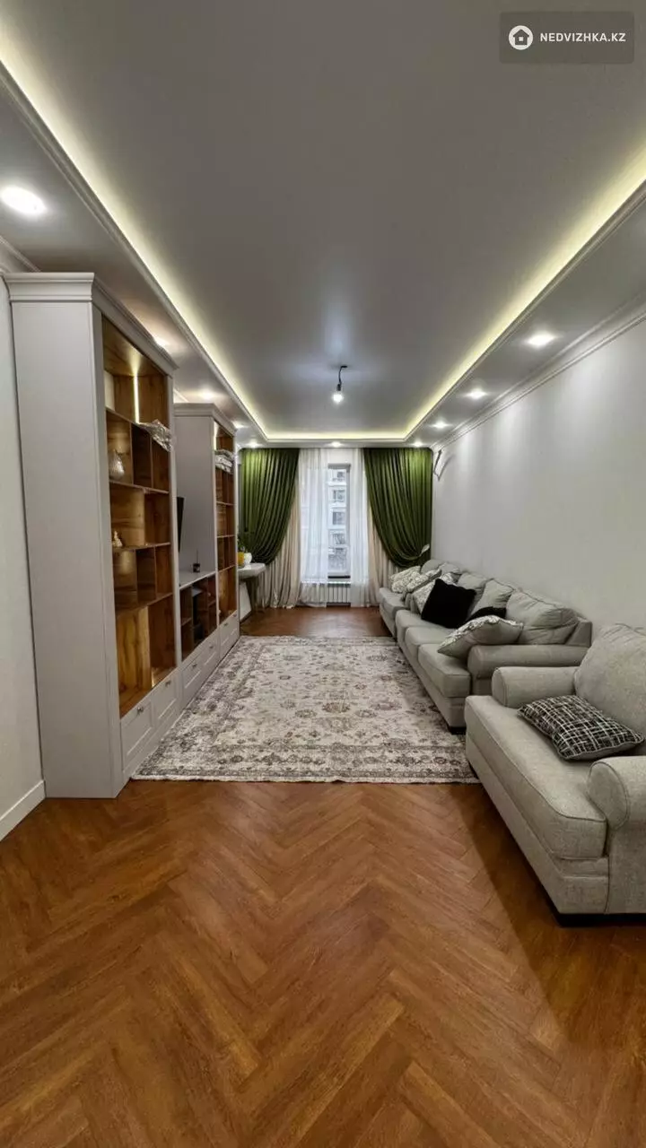 3-комнатная квартира, этаж 2 из 8, 120 м², фотография 2