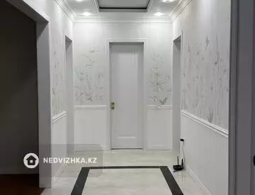 3-комнатная квартира, этаж 2 из 8, 120 м², миниатюра 11