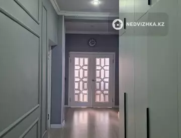7-комнатный дом, 5 соток, 240 м², миниатюра 8