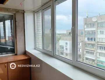 2-комнатная квартира, этаж 7 из 9, 48 м², миниатюра 4
