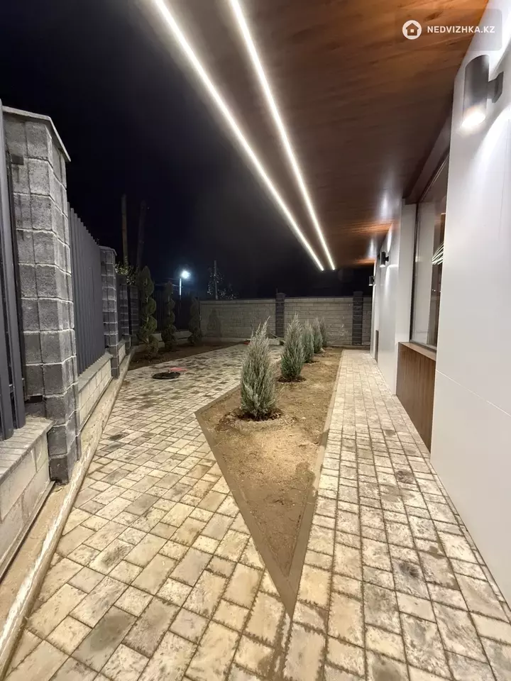 5-бөлмелі үй, 4.3 соттық, 211 м², 3-фотосурет
