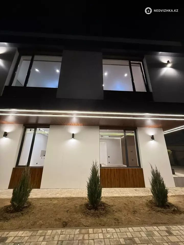 5-бөлмелі үй, 4.3 соттық, 211 м², 2-фотосурет