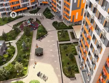 3-комнатная квартира, этаж 12 из 16, 102 м², миниатюра 2