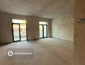 4-комнатная квартира, этаж 1 из 3, 245 м², миниатюра 6