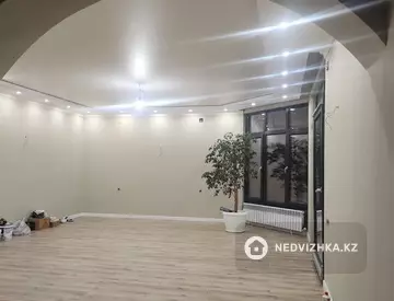 6-комнатный дом, 8.2 соток, 221 м², миниатюра 2