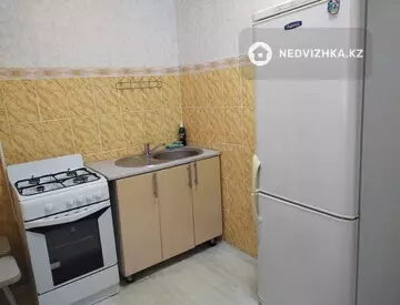 1-комнатная квартира, этаж 2 из 6, 38 м², На длительный срок