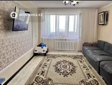 3-комнатная квартира, этаж 4 из 5, 65 м²
