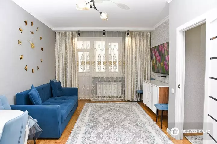 2-комнатная квартира, этаж 3 из 9, 40 м²