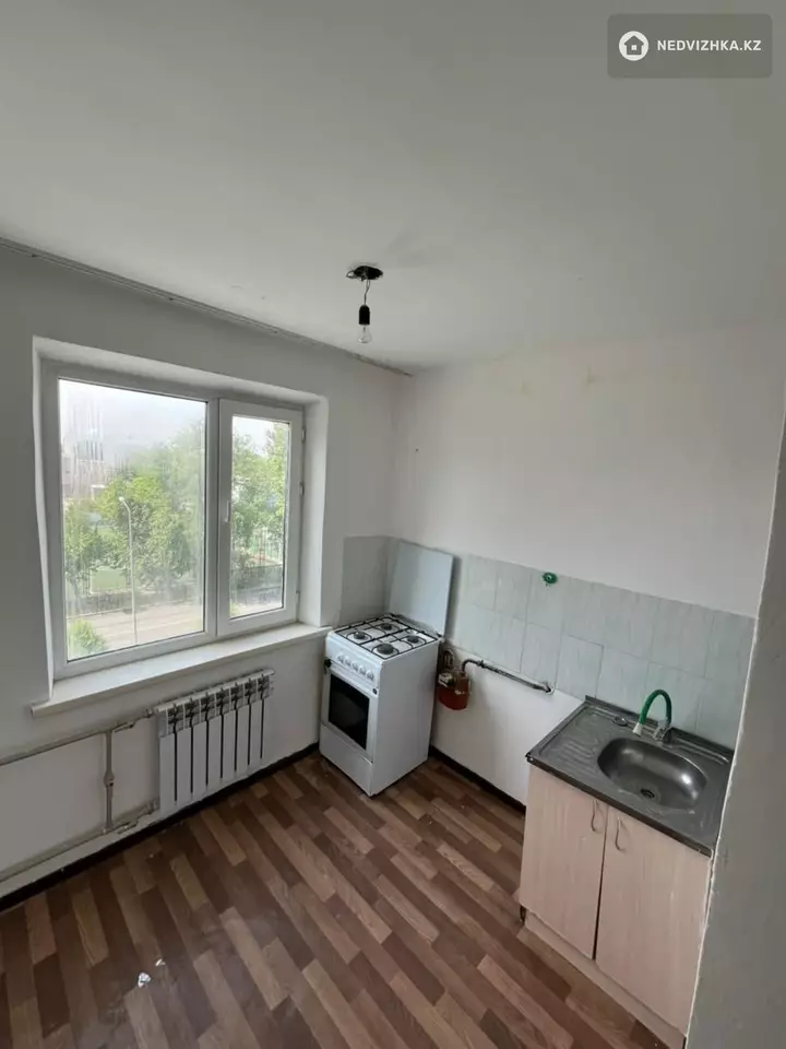 2-комнатная квартира, этаж 4 из 5, 45 м², фотография 4