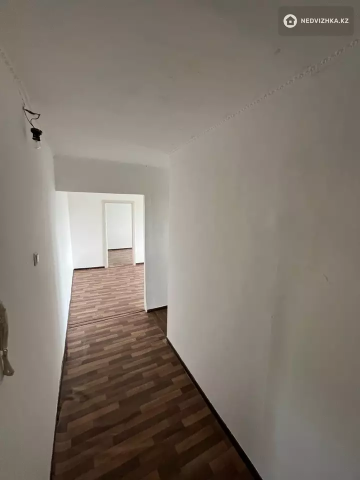 2-комнатная квартира, этаж 4 из 5, 45 м², фотография 5