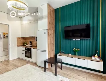 2-комнатная квартира, этаж 8 из 9, 50 м², Посуточно, миниатюра 10