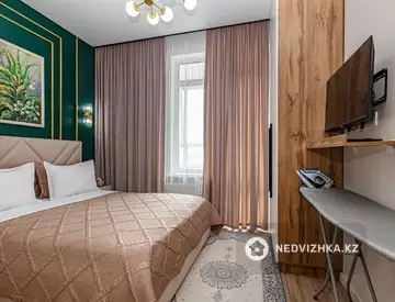 2-комнатная квартира, этаж 8 из 9, 45 м², По часам