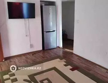 2-комнатная квартира, этаж 4 из 4, 45 м², На длительный срок