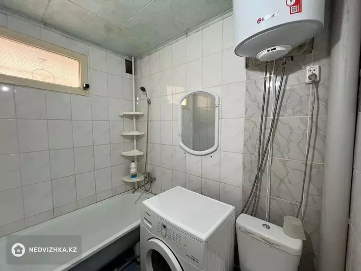 1-комнатная квартира, этаж 5 из 5, 30 м², фотография 4