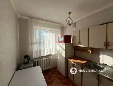 1-комнатная квартира, этаж 5 из 5, 30 м², миниатюра 3