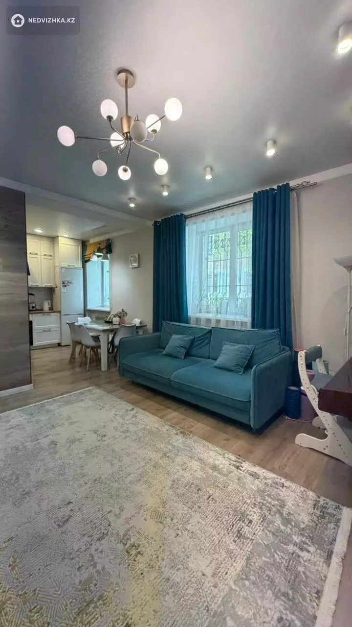 3-комнатная квартира, этаж 1 из 3, 75 м², фотография 2