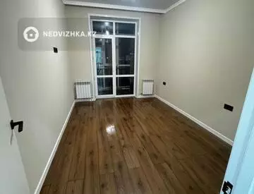 3-комнатная квартира, этаж 2 из 17, 67 м², миниатюра 7
