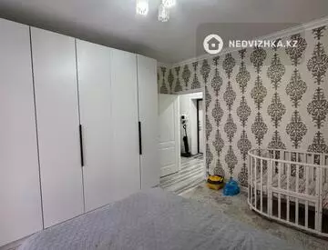 2-комнатная квартира, этаж 3 из 5, 62 м², миниатюра 11