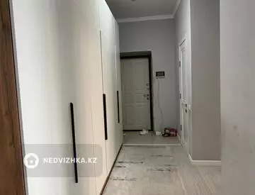 2-комнатная квартира, этаж 2 из 10, 61 м², миниатюра 6