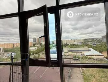 2-комнатная квартира, этаж 2 из 10, 61 м², миниатюра 9