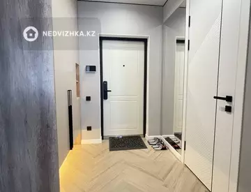 2-комнатная квартира, этаж 12 из 12, 46 м², Посуточно, миниатюра 9
