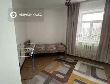 3-комнатная квартира, этаж 4 из 5, 65 м², На длительный срок, миниатюра 6